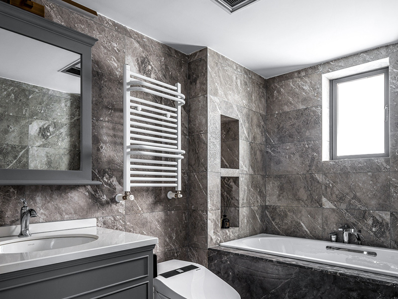 电热架.jpg 3卫生间电热架.jpg